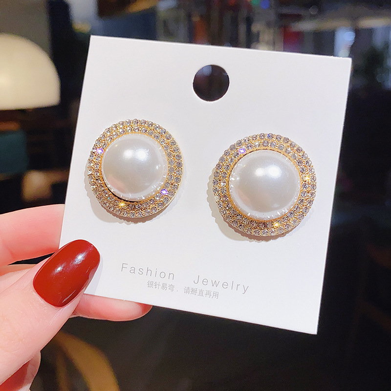 Retro Diamond and Pearl Earrings & Studs1